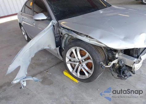 2012 Audi A6 3.0 Premium z USA, uszkodzony, nr VIN WAUFGAFC3CN033690